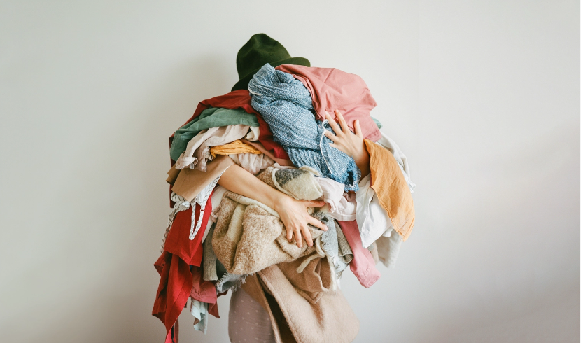 Annyi textilhulladék keletkezik az EU-ban, hogy mostantól a gyártóknak kell fizetniük a kezelésért